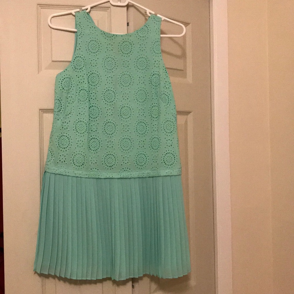 Lift mint grey dress with pleated skirt